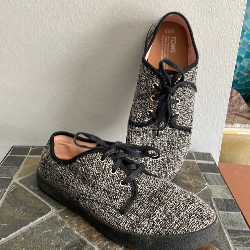 TOMS Black & White Fabric Sneakers